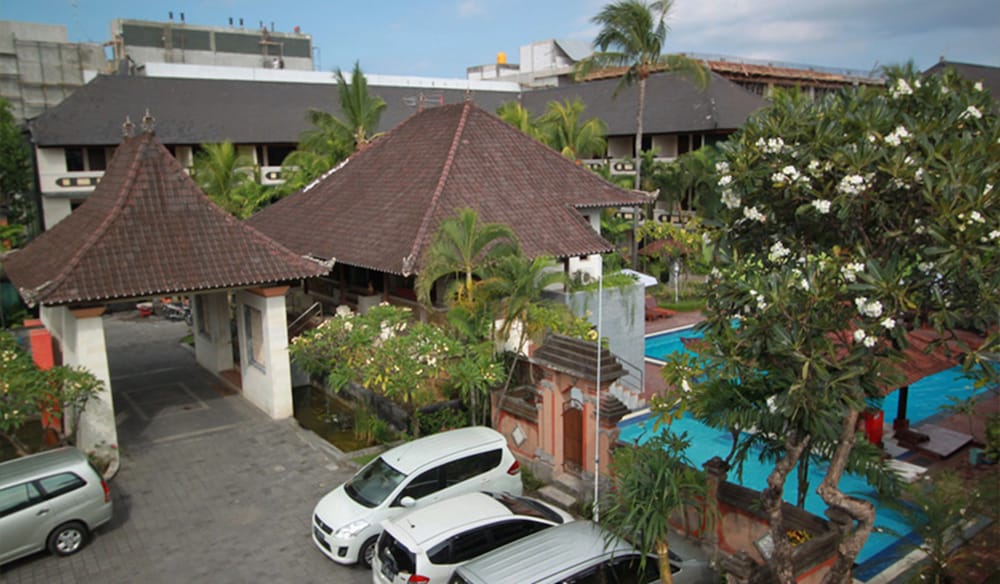 Bakungs Beach Hotel 26/38