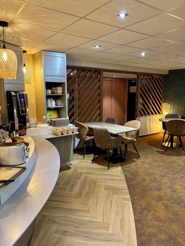 Brit Hotel Saint Lo Hotel Lunotel 33/50