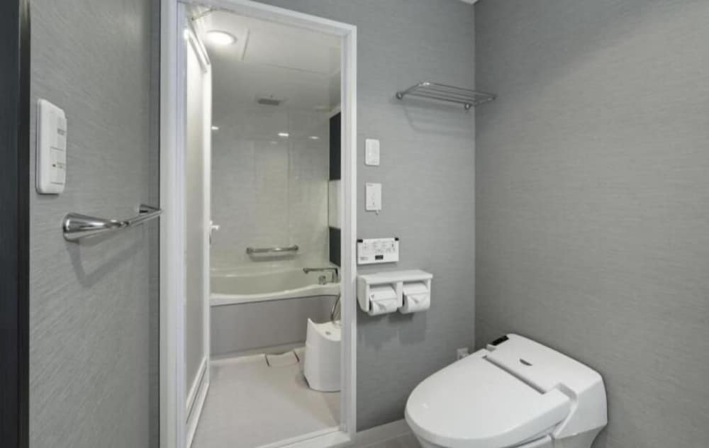 Grand Park Hotel Panex Tokyo 41/43