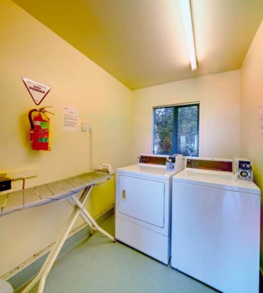 RAYLAND MOTEL 5/34