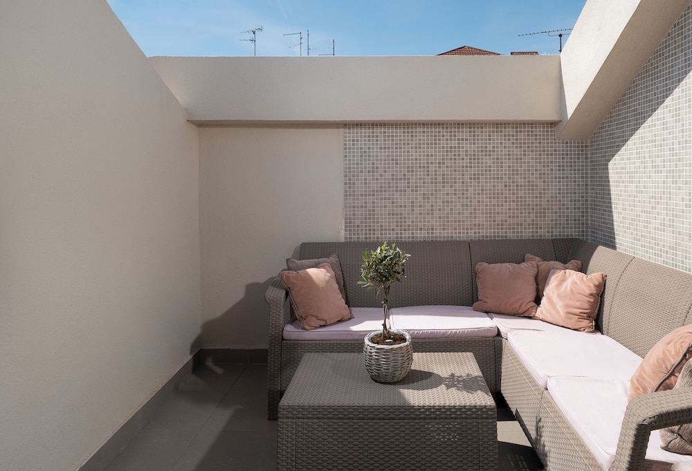 ART HOTEL KALELARGA 37/67
