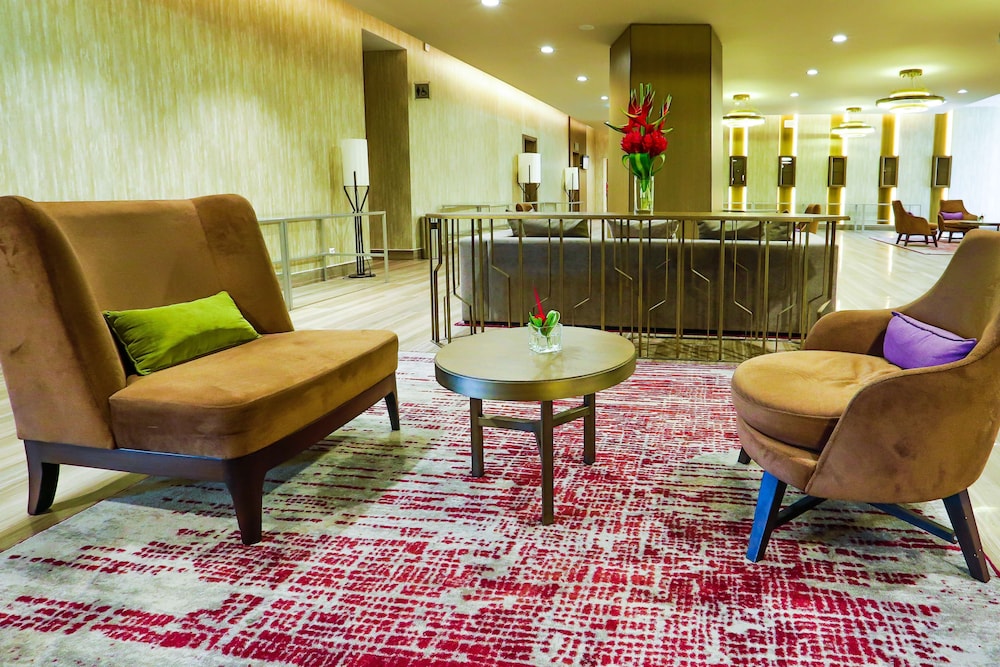 RADISSON BLU HOTEL, ABIDJAN AIRPORT 8/74