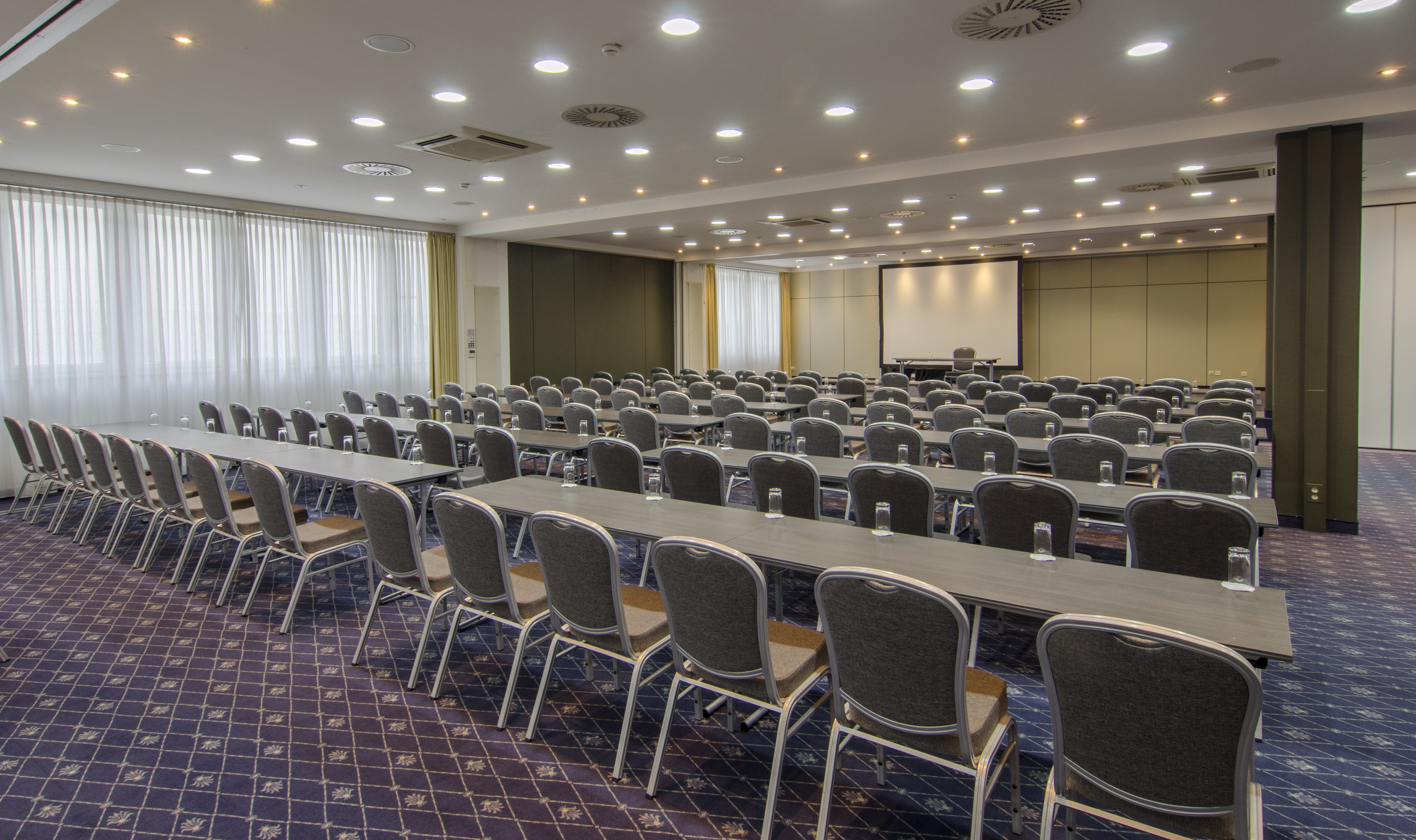 Holiday Inn Munchen Unterhaching 69/80