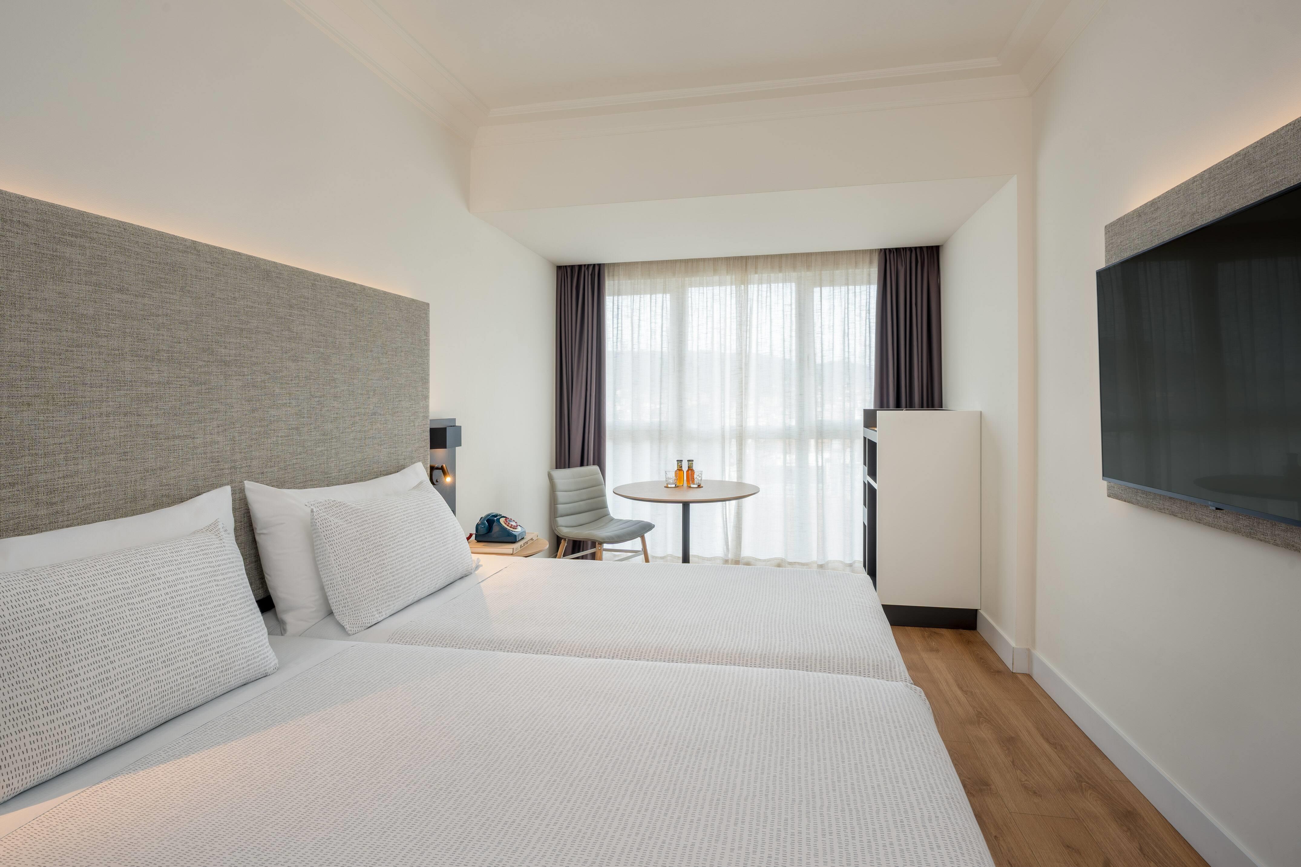 غرفة متصلة، Hotel San Sebastian Orly, Affiliated by Melia 7/10