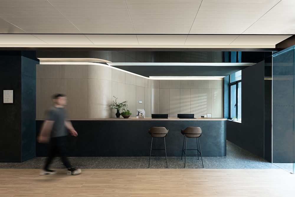 base-Sanlitun Serviced Apartment 8/51