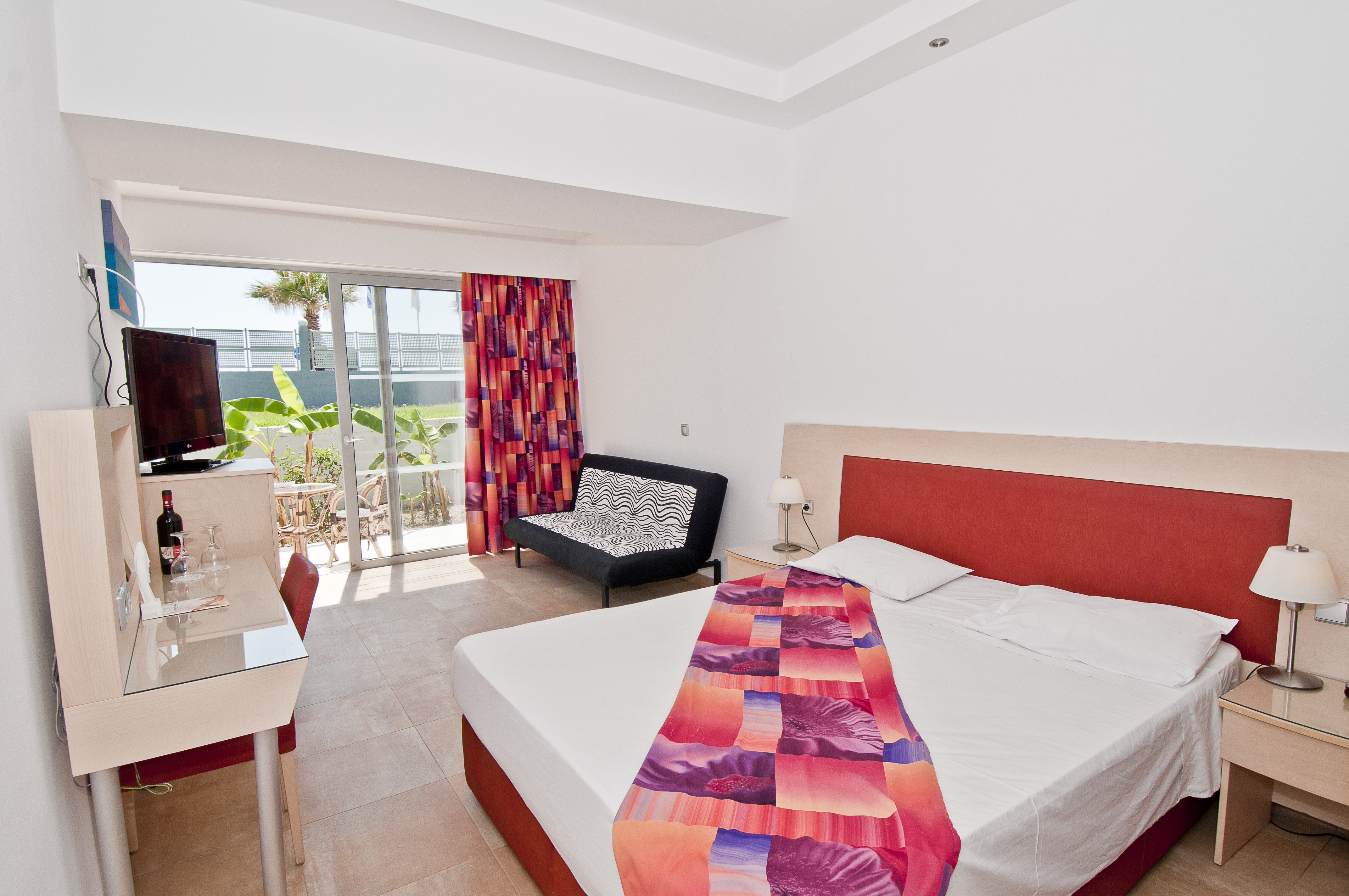 Kolymbia Bay Art - Adults Only 23/65