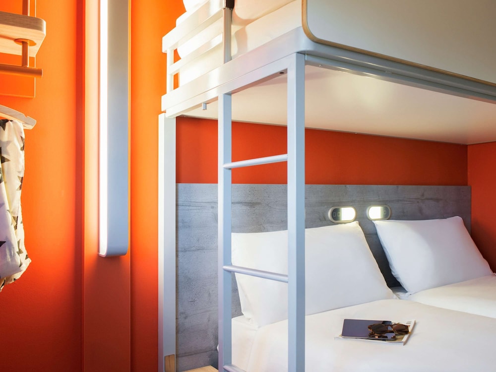 Ibis Budget Amsterdam Airport 17/60