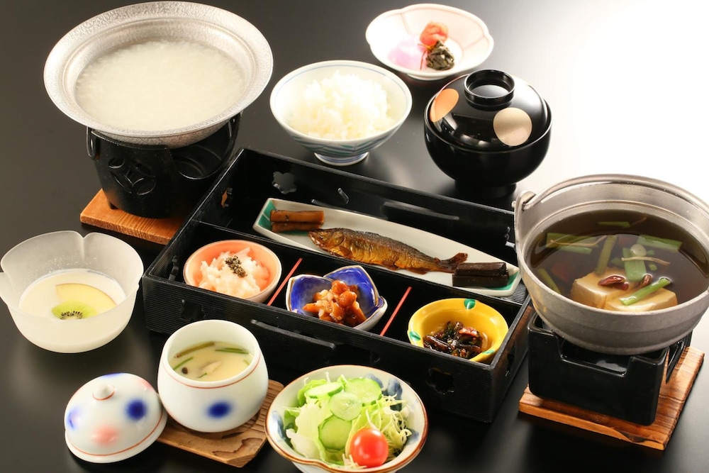 SHIRAFUNE GRAND HOTEL 38/50