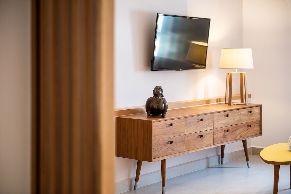 Avra Venetian Harbour Apartments 37/50