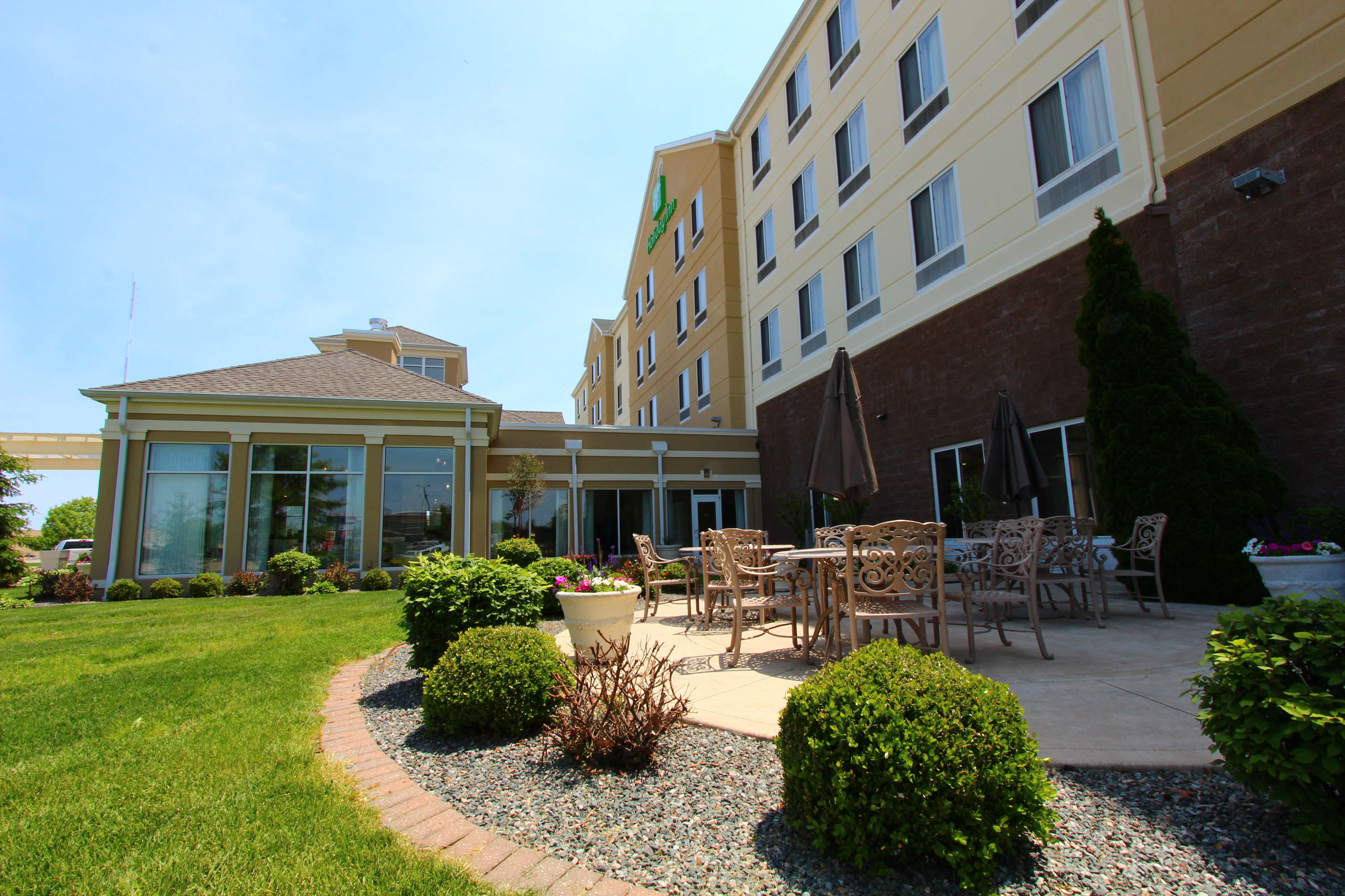 Holiday Inn Effingham 45/46