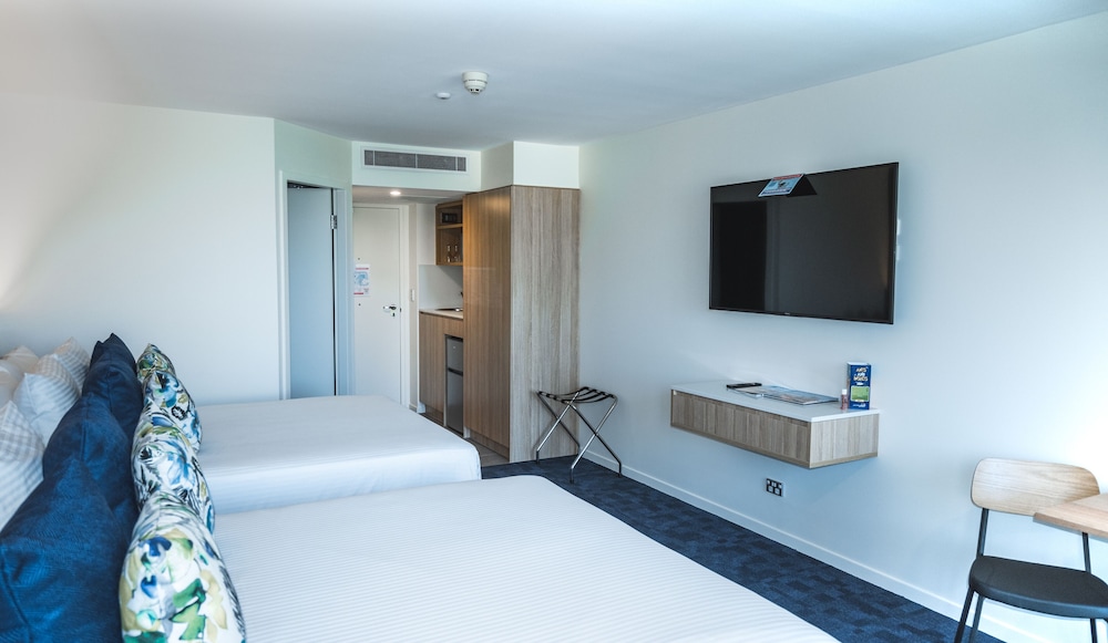 Paradise Resort Gold Coast 25/68