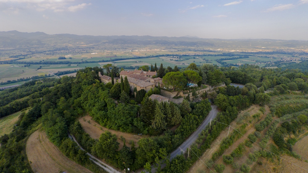 Borgo Di Celle Relais & Spa 40/50