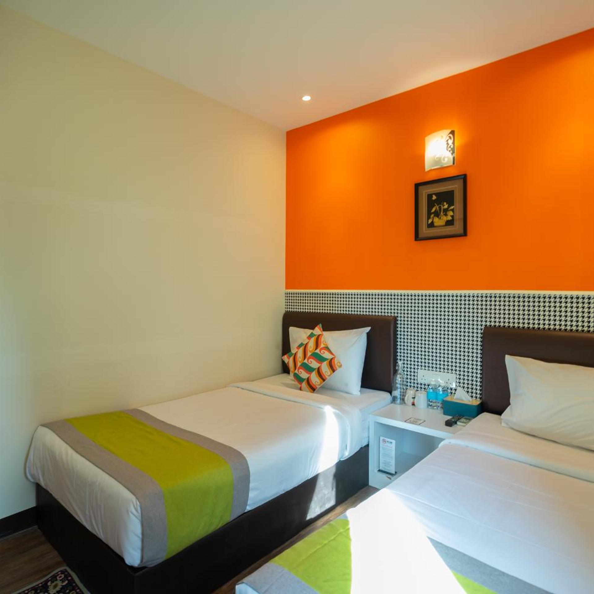 Link Hotel 35/50
