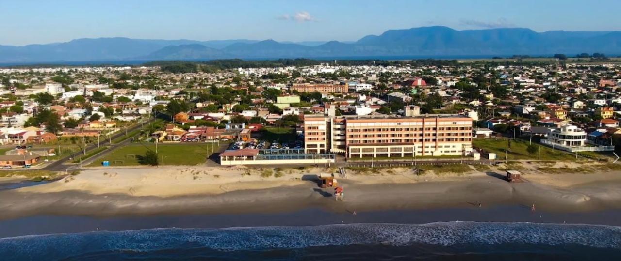 Hotel Araca 2/50