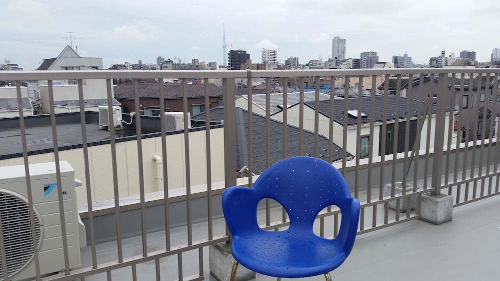 Tokyo Guest House 2020 3/50