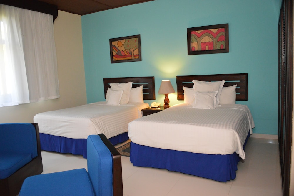 Barcelo Montelimar 16/48