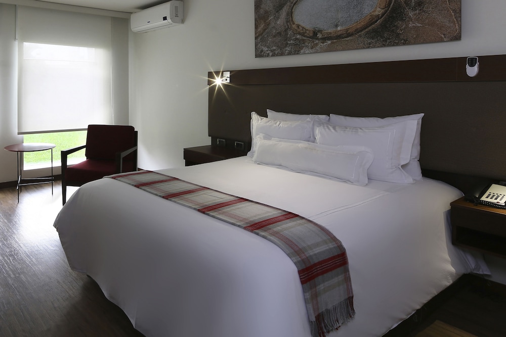 CASA ANDINA PREMIUM PIURA 16/76