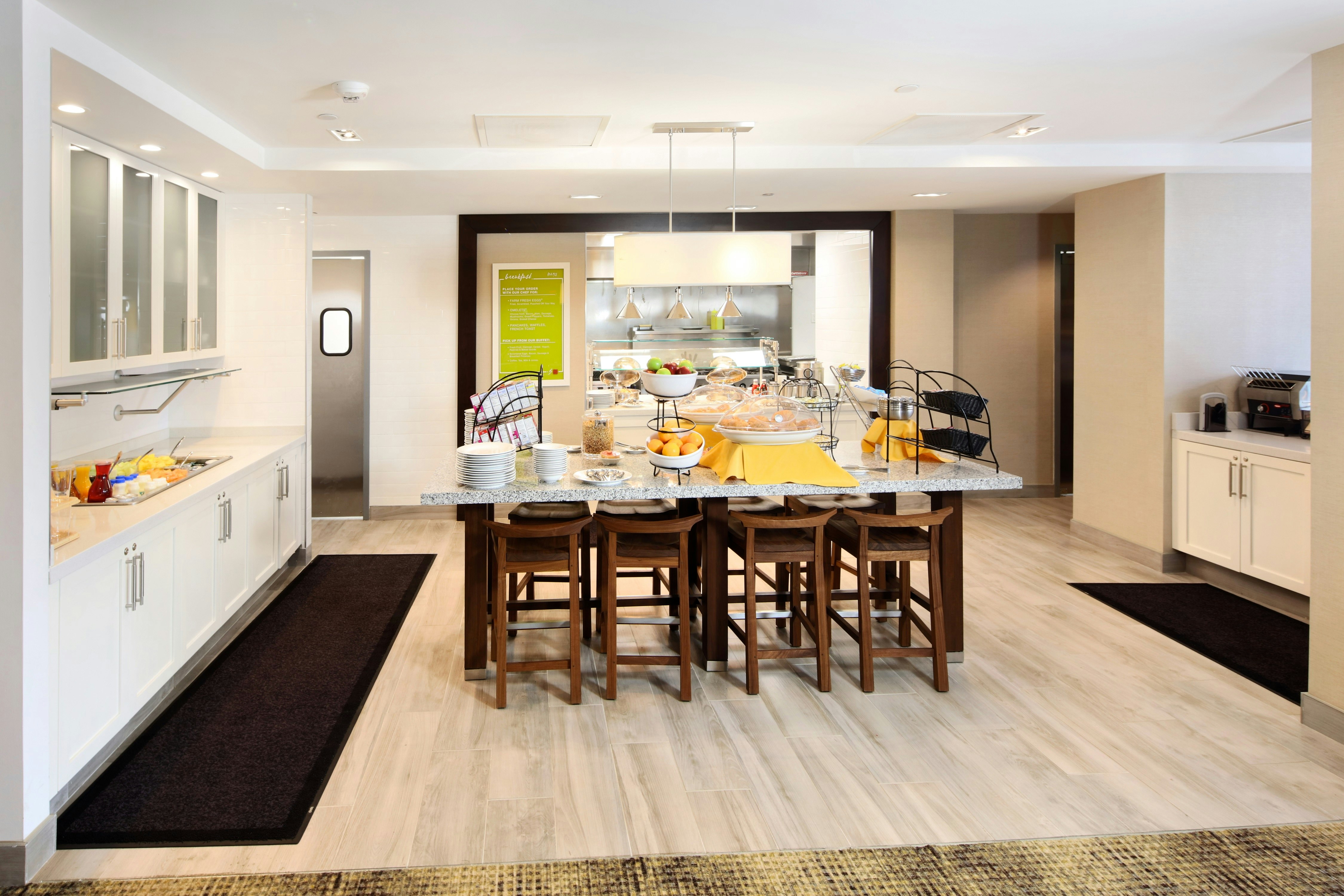 Hilton Garden Inn Reagan National Airport 40/72
