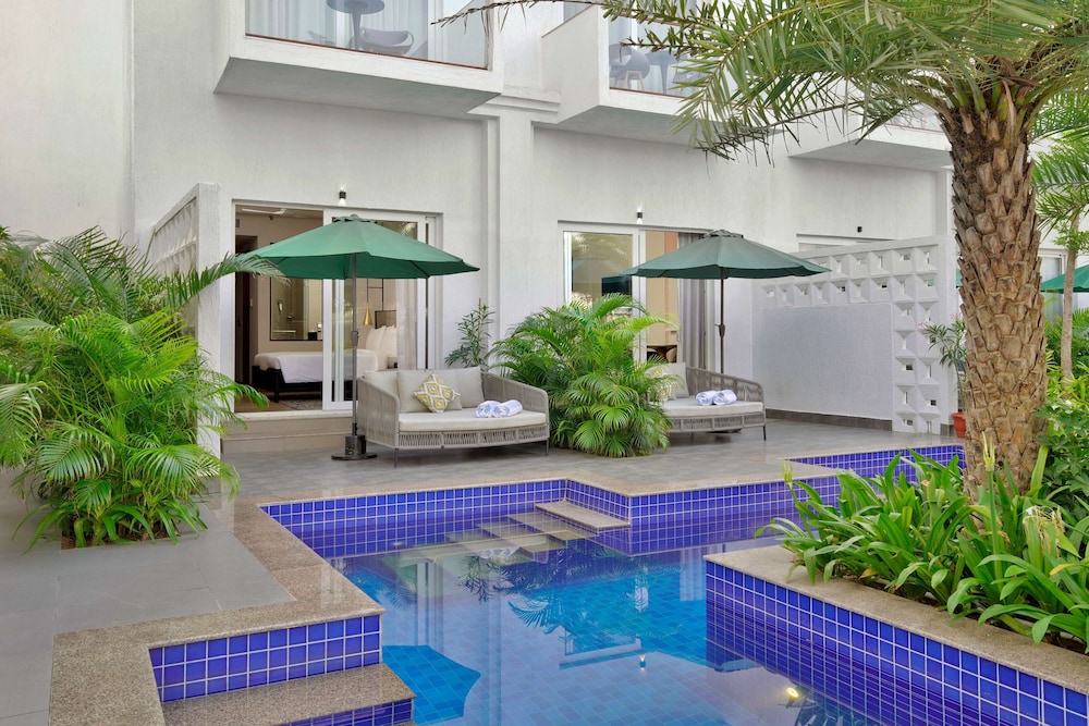 Pramod Lands End Resort, a member of Radisson Individuals 61/65