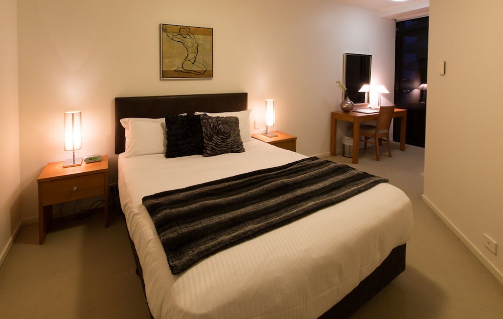 Accent Accommodation at Docklands Melbourne 5/50