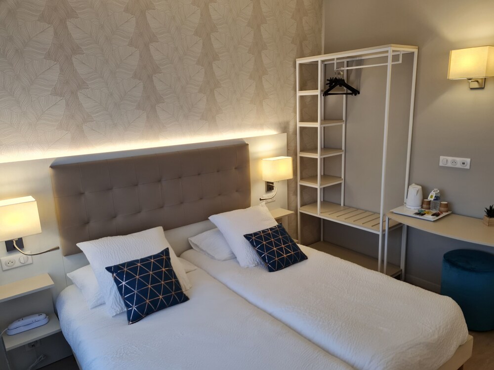 HÔTEL L'AMANDIER 6/29