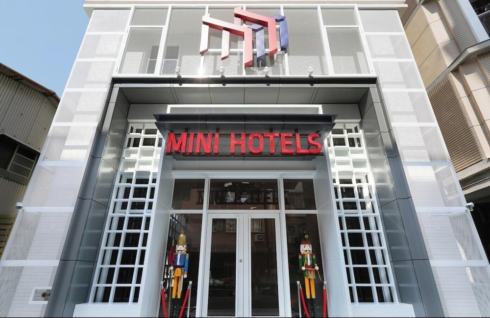 Mini Hotels (Taichung Station Branch) 3/49