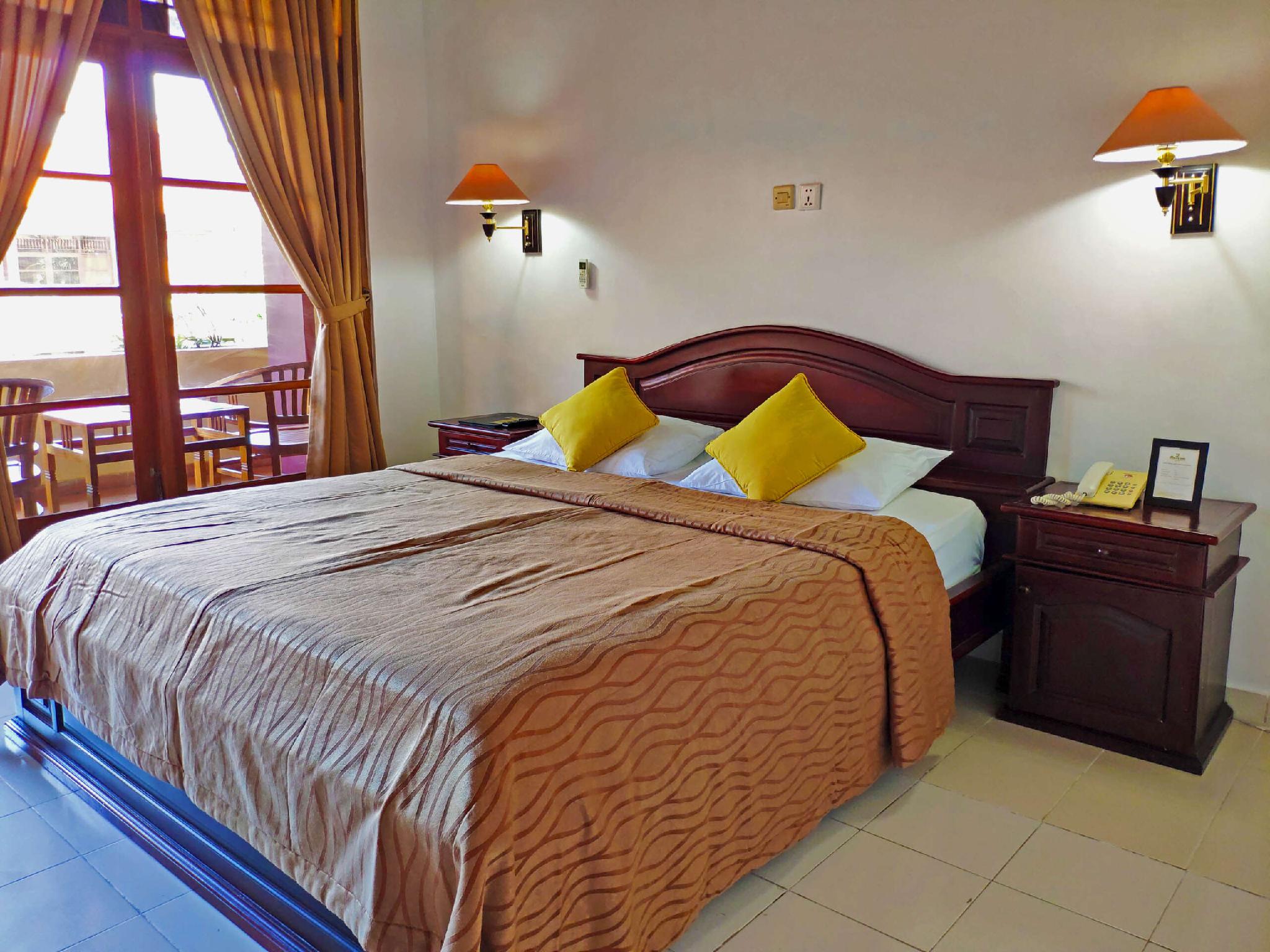 Deluxe, Double Bed