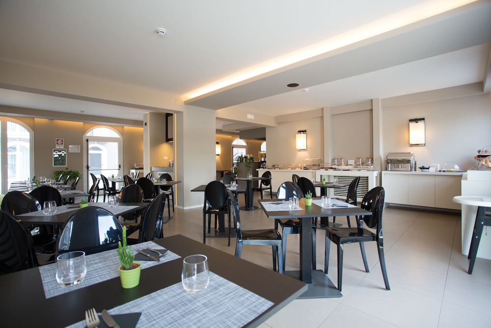 Airone City Hotel 25/33