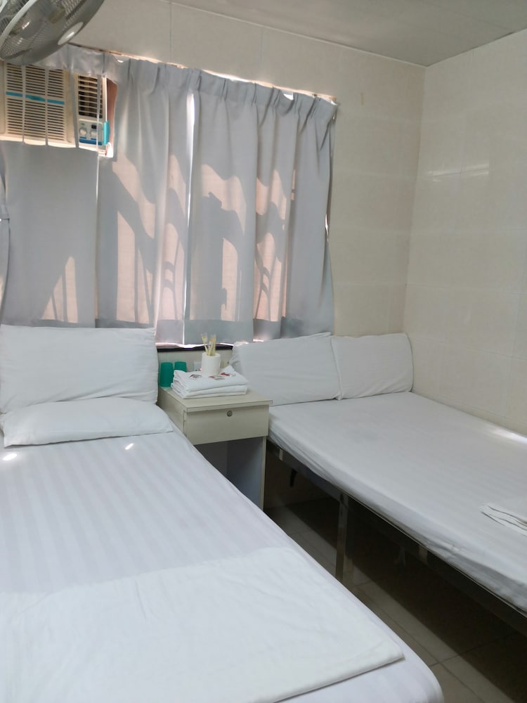 New Yan Yan Guest House 8/32