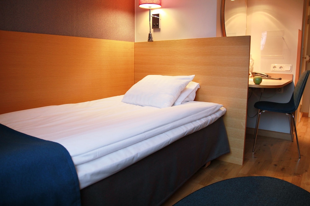 Spar Hotel Garda 17/34