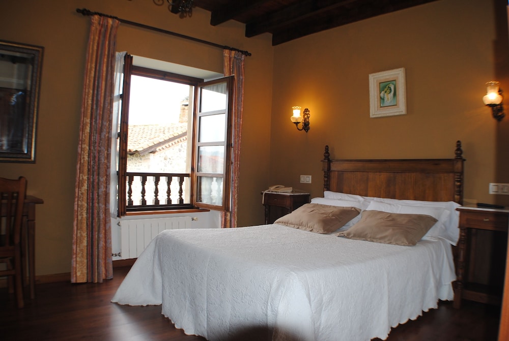 Hotel Ovio 6/50
