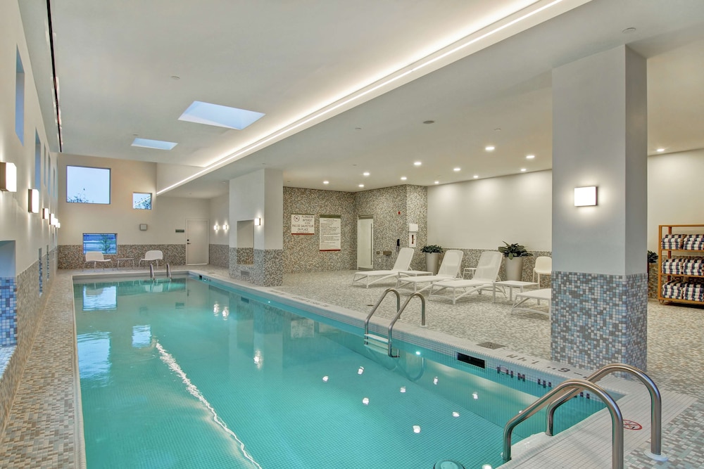 Home2 Suites By Hilton Montreal Dorval 28/68