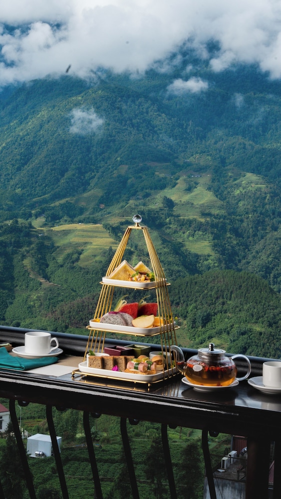 DeLaSol Sapa Hotel 42/50
