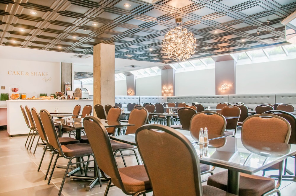 Lelux Hotel 37/52