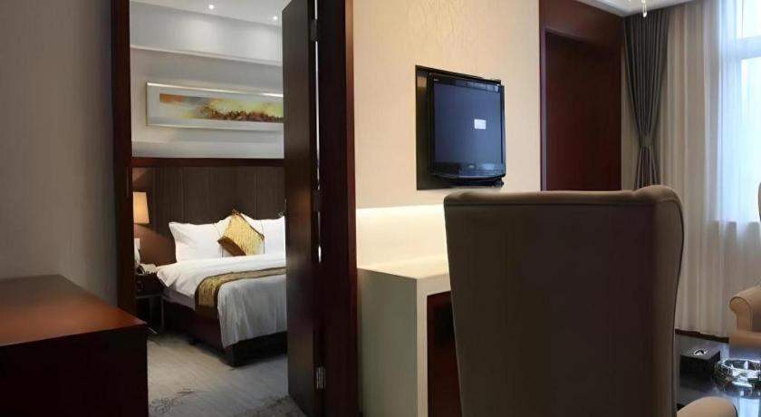 GreenTree Alliance Hotel Tongcheng Tong'an Road Beidao 24/42