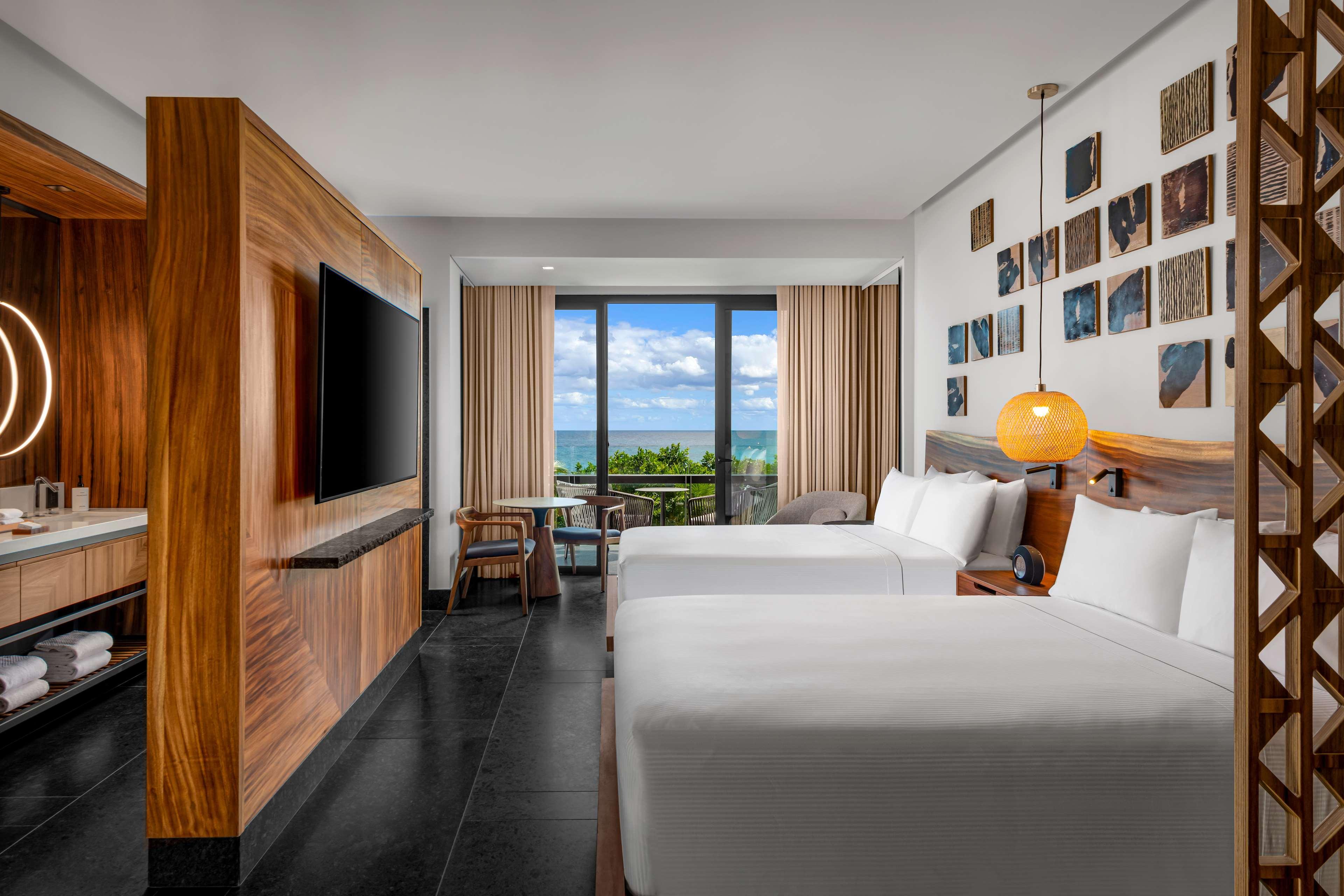 GUEST ROOM, CEIBA, 2 QUEEN BEDS, PARTIAL OCEAN VIEW