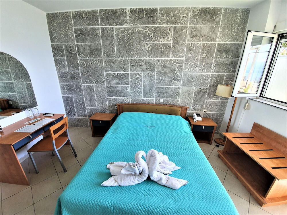 Porto Evia Mare Boutique Hotel 11/32