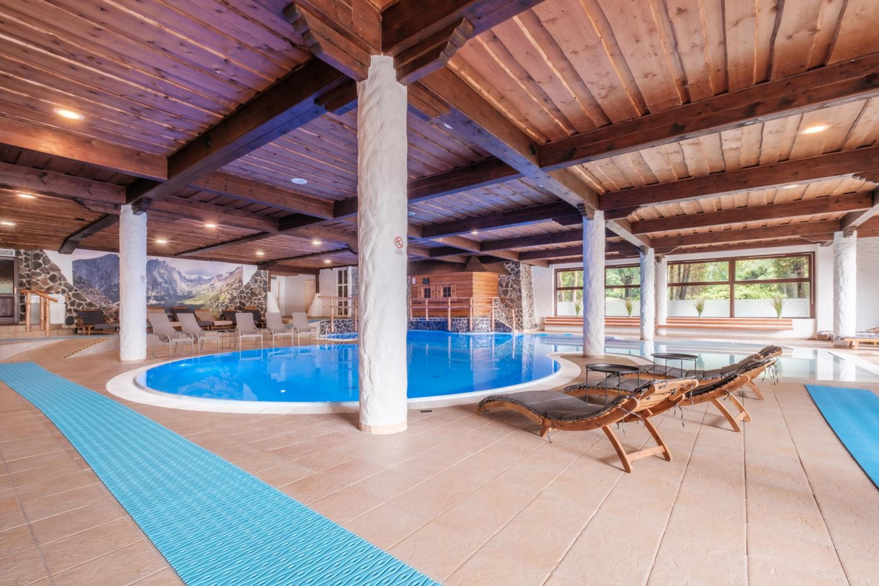 Hotel Slovan 73/100