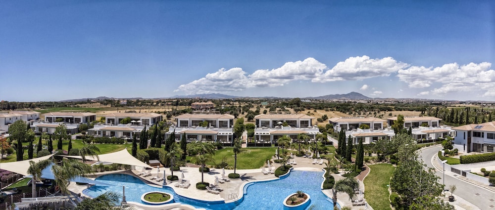 Atlantis Gardens Resort 46/50