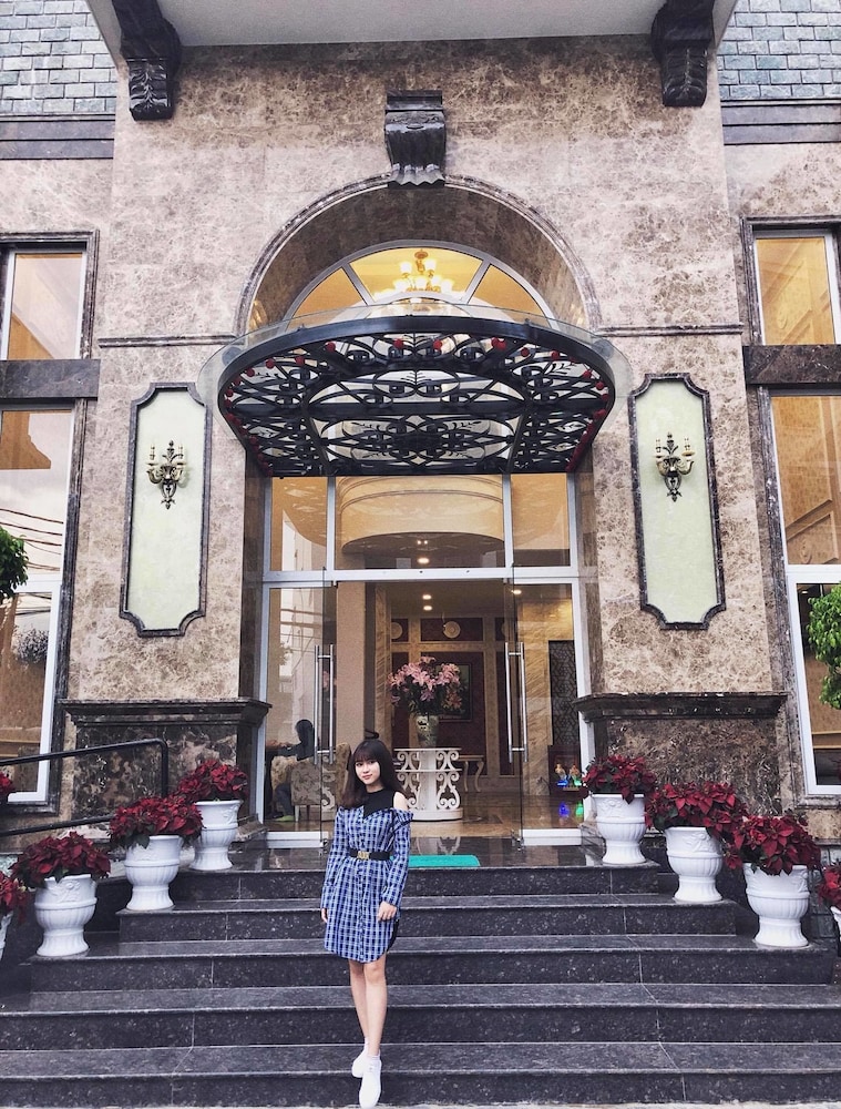 Hotel Du Lys Dalat 9/60