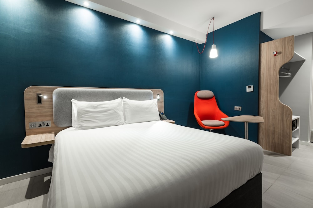 HOLIDAY INN EXPRESS MALTA 18/68
