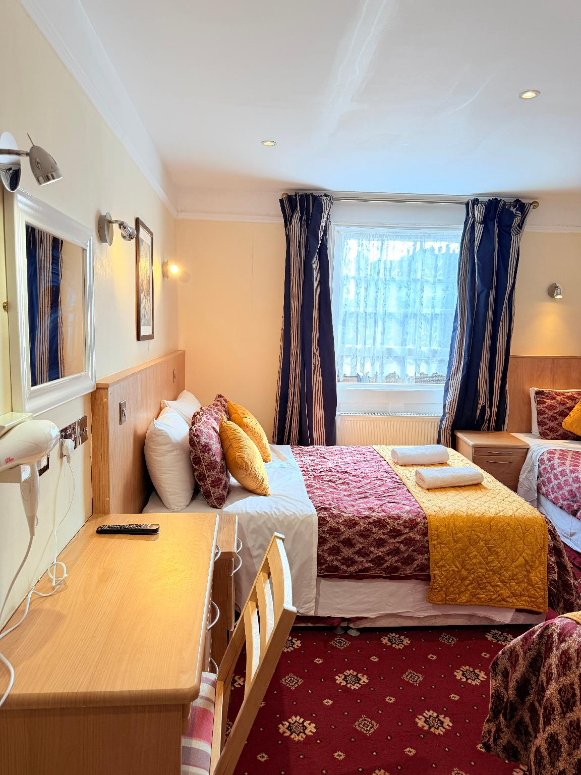 Albro House Hotel 14/32