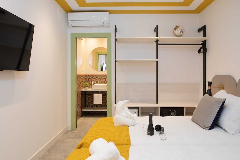 Boutique Rooms Playa Burriana 36/70