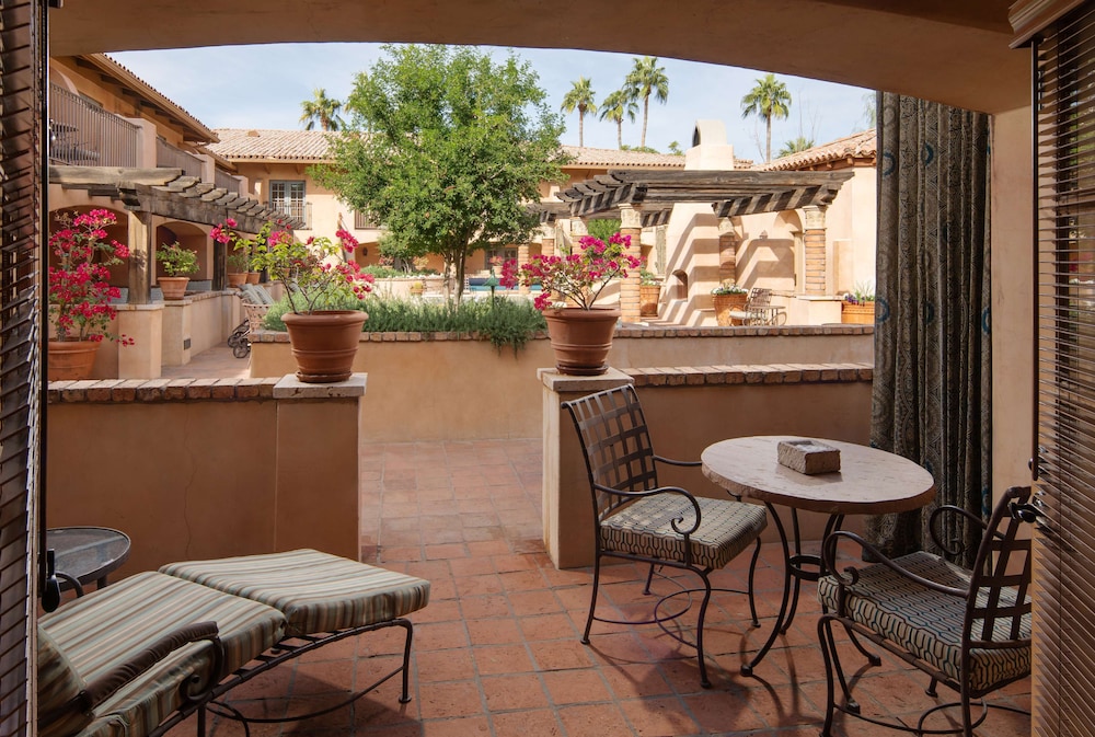 Royal Palms Resort And Spa In the Unbound Collection By Hyatt Formerly Royal Palms Resort And Spa 61/76