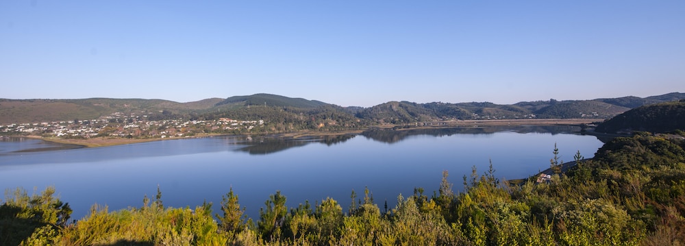 Elephant Hide of Knysna Guest Lodge 33/37