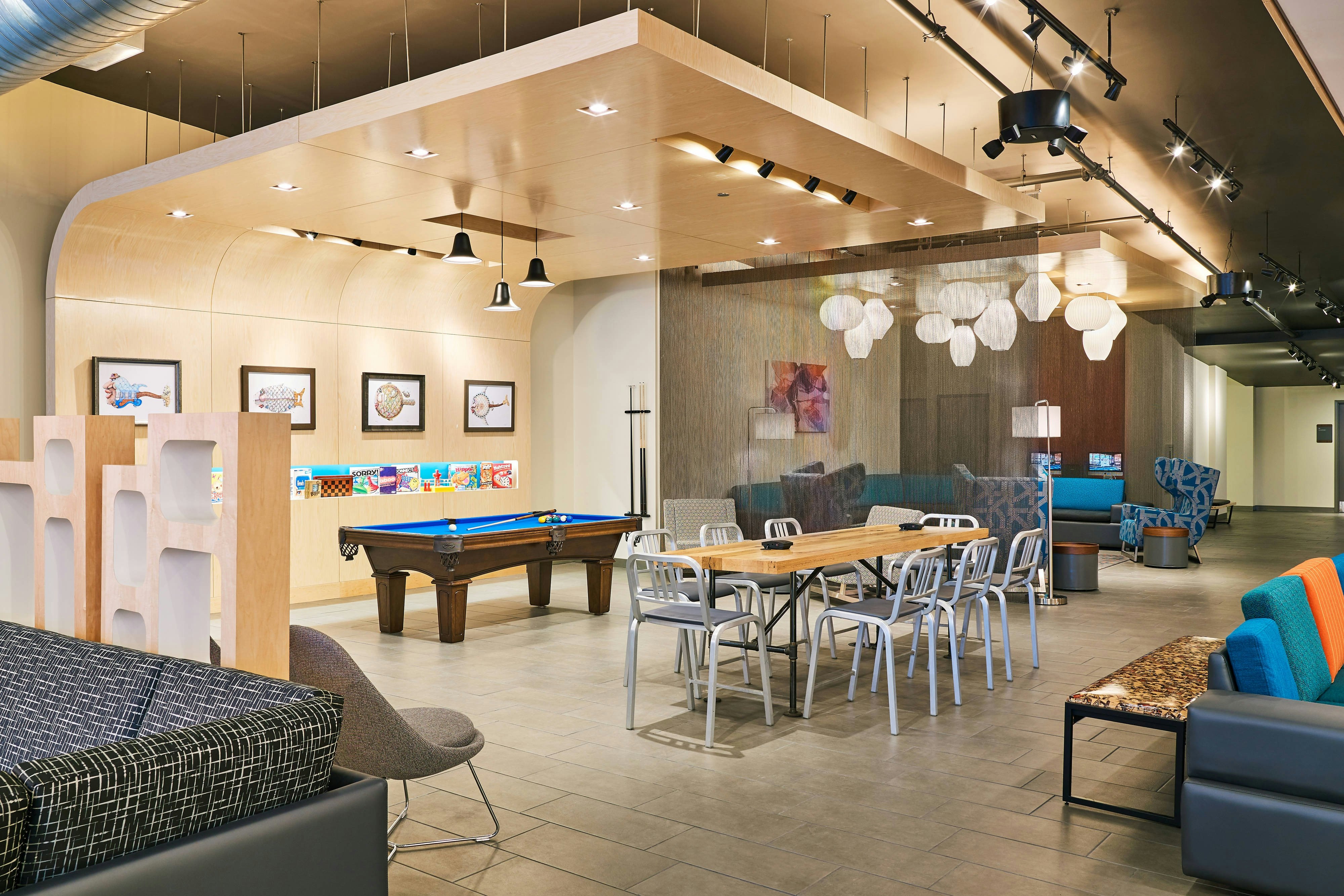 ALOFT SOUTH BEND 19/29
