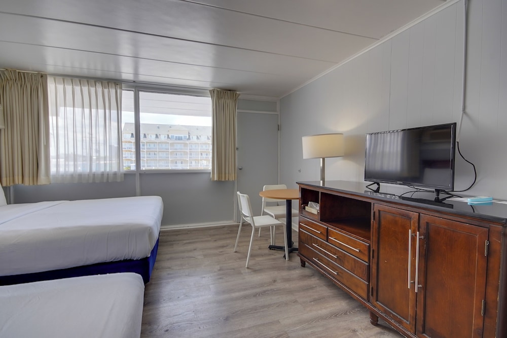 Rideau Motor Inn 22/44