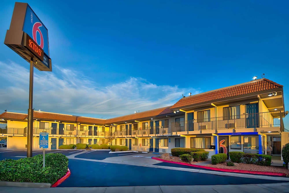 Motel6 Vallejo, CA - Six Flags West