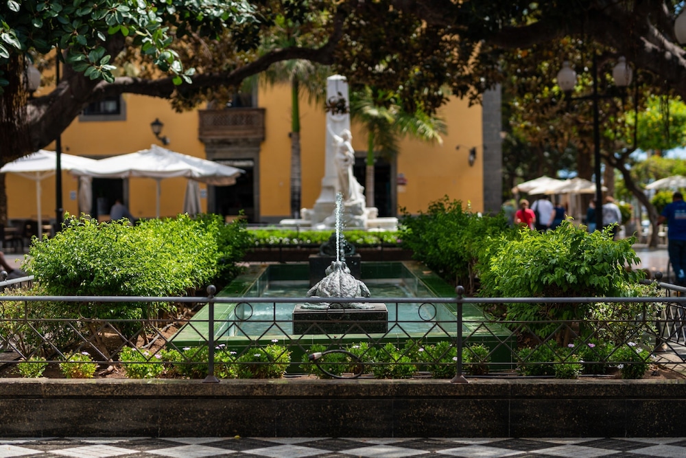 Boutique Hotel Cordial La Peregrina 43/50