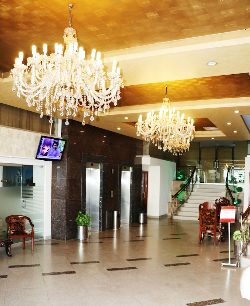 Shalimar Tower Hotel Lahore 7/50